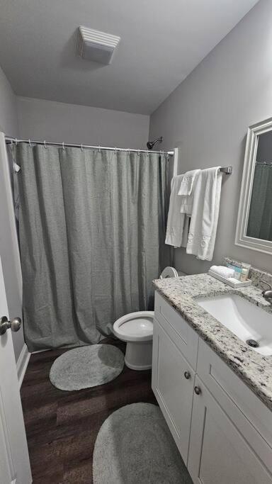 Gorgeous 3 Bedroom Home With Cable Tv In All Rooms & Free Wi-Fi Concord Exterior foto